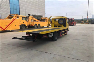 商南非事故拖车