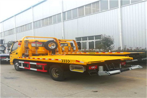 商南附近拖车救援搭电